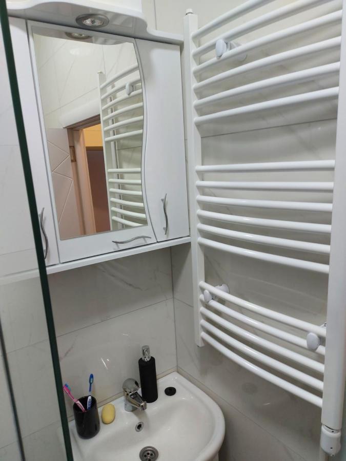 Apartman Mikikiki Белград Экстерьер фото